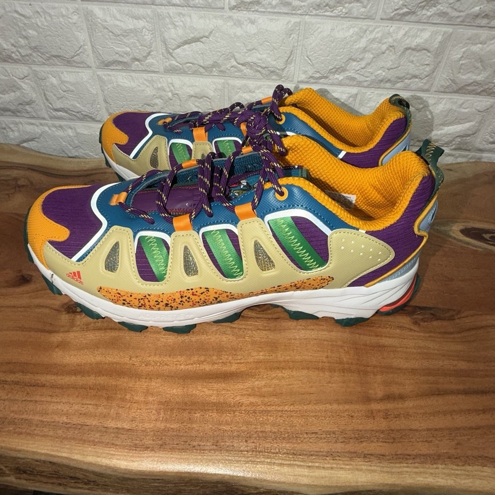 Adidas Sean Wotherspoon Superturf Adventure Jiminy Cricket GY8341 Sz 12 - Picture 2 of 9